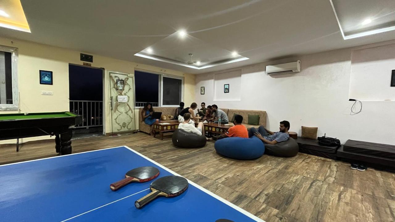 Backpacker Duniya Hostel Rishikesh Exterior photo